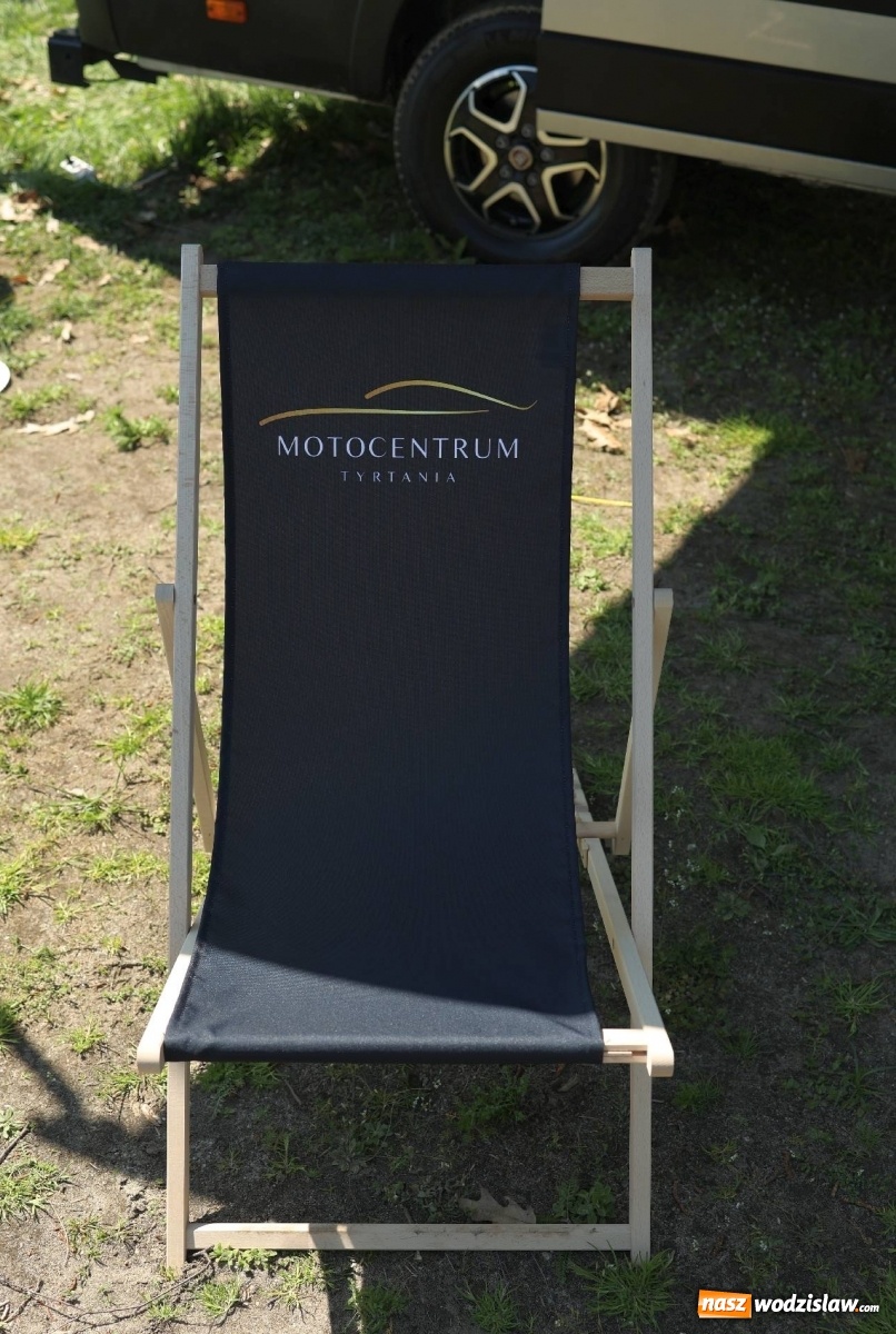 Zdjęcie w galerii na portalu naszwodzislaw.com: Petrol Beach w Bukowie. Dwudniowe święto dla fanów motoryzacji [FOTO] wiadomości z regionu