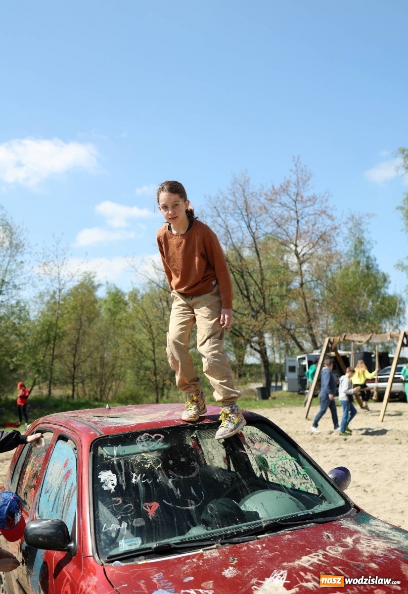 Zdjęcie w galerii na portalu naszwodzislaw.com: Petrol Beach w Bukowie. Dwudniowe święto dla fanów motoryzacji [FOTO] wiadomości z regionu