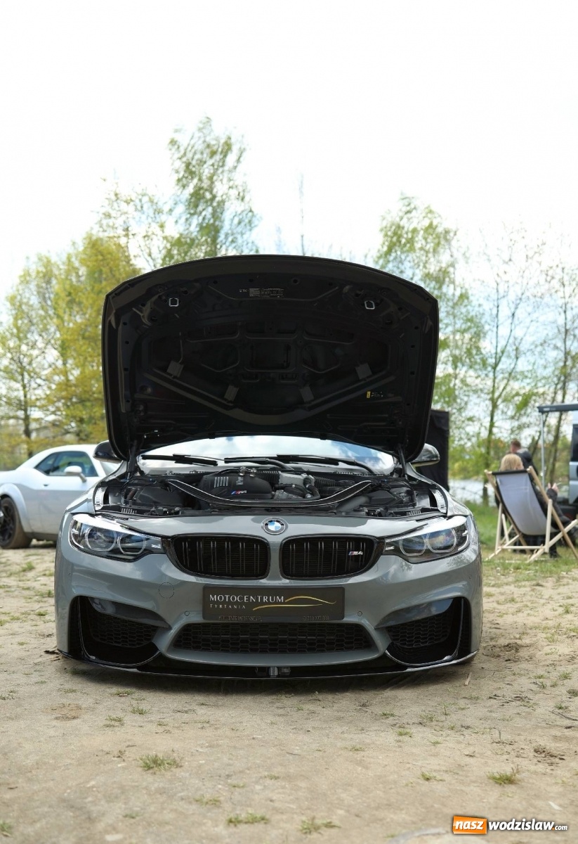 Zdjęcie w galerii na portalu naszwodzislaw.com: Petrol Beach w Bukowie. Dwudniowe święto dla fanów motoryzacji [FOTO] wiadomości z regionu