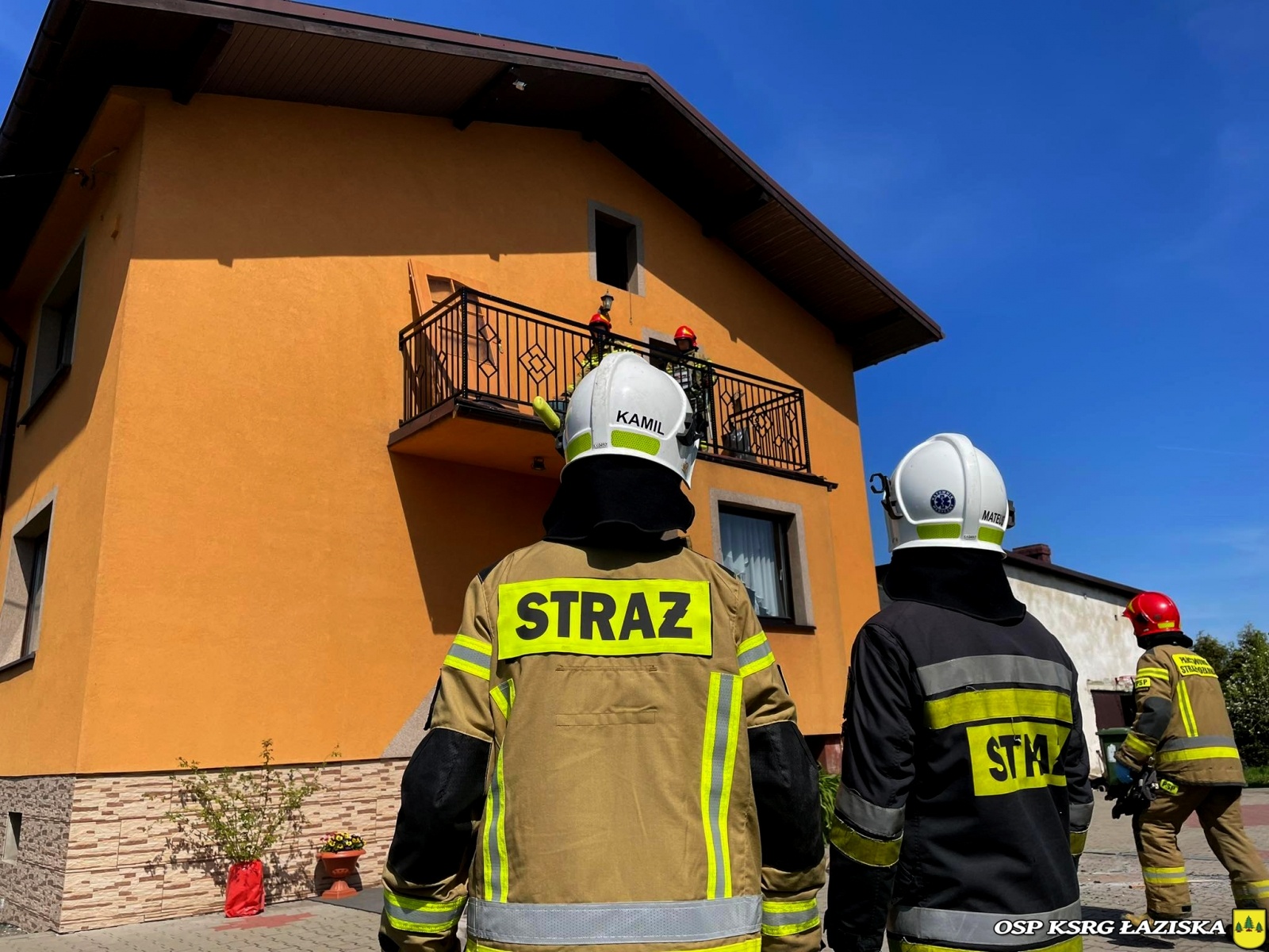 Zdjęcie w galerii na portalu naszwodzislaw.com: Pożar poddasza w Skrzyszowie. Właściciele wyręczyli strażaków wiadomości z regionu