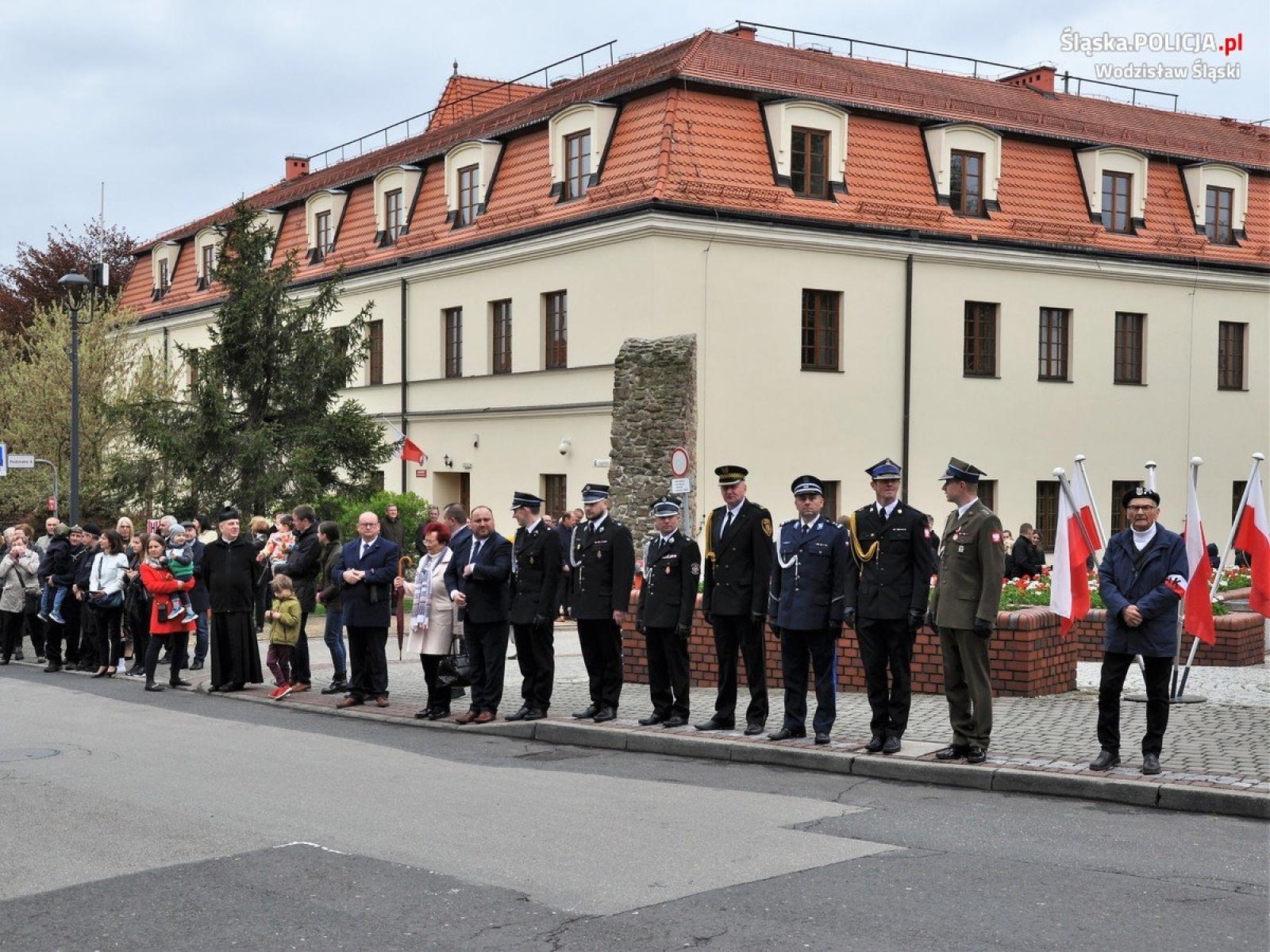 Zdjęcie w galerii na portalu naszwodzislaw.com: Uroczystości Trzeciego Maja w Wodzisławiu Śląskim wiadomości z regionu