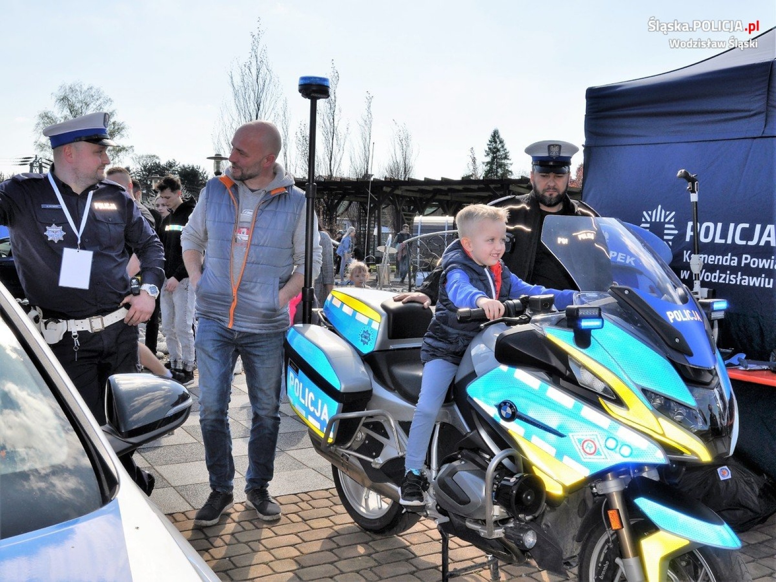 Zdjęcie w galerii na portalu naszwodzislaw.com: Rozpoczęcie sezonu motoryzacyjnego 2023 z wodzisławską policją [FOTO] wiadomości z regionu