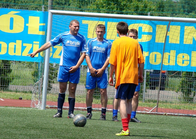 Zdjęcie w galerii na portalu naszwodzislaw.com: Piekarze wielką niespodzianką turnieju wiadomości z regionu