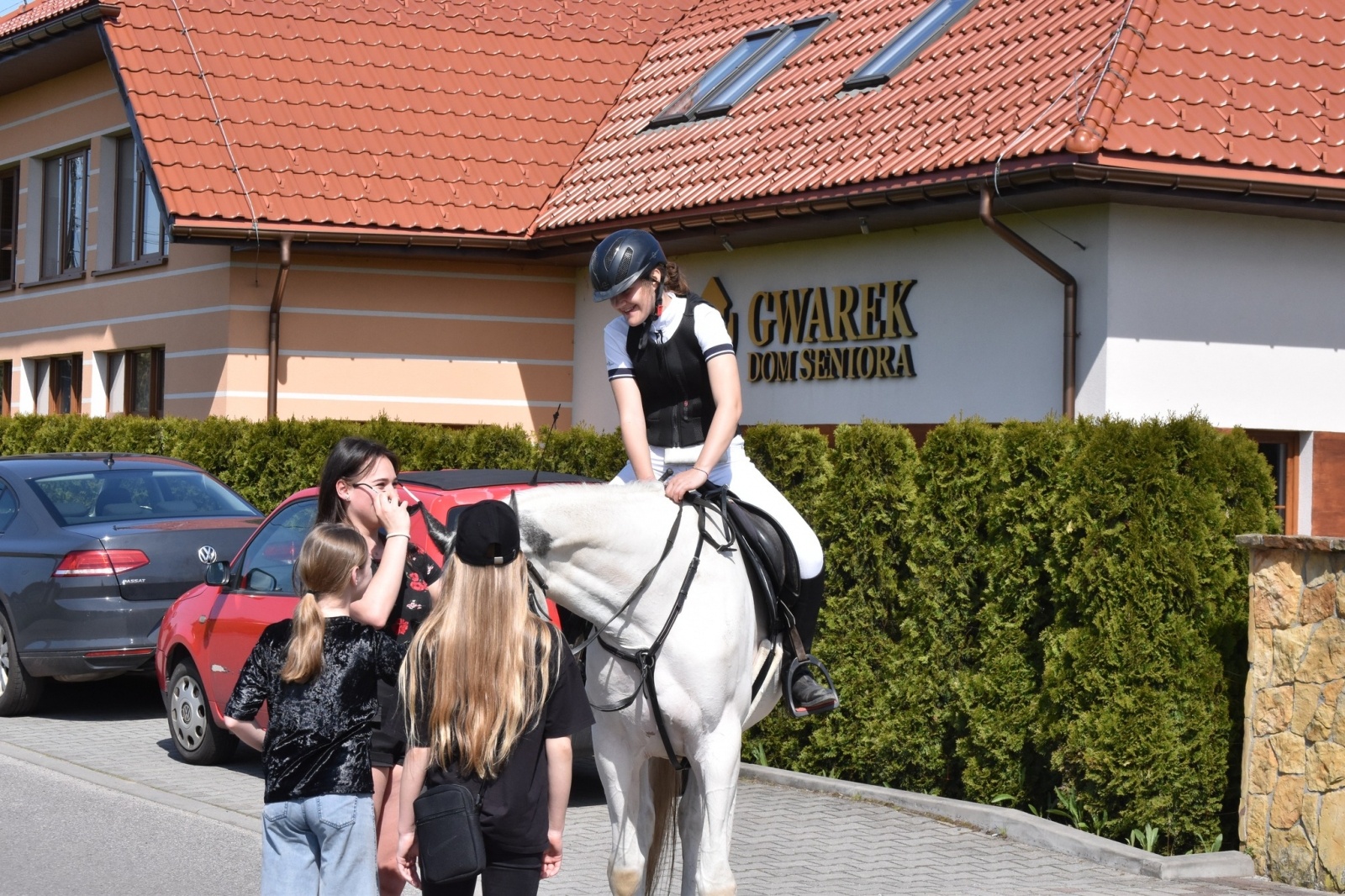 Zdjęcie w galerii na portalu naszwodzislaw.com: Sezon jeździecki w Godowie rozpoczęty [FOTO] wiadomości z regionu