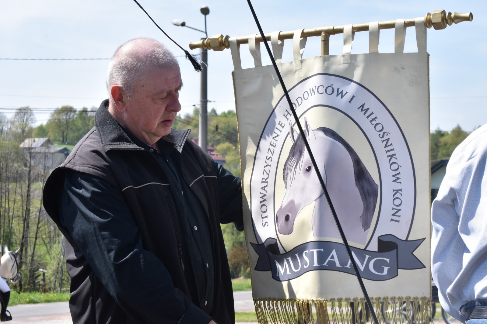 Zdjęcie w galerii na portalu naszwodzislaw.com: Sezon jeździecki w Godowie rozpoczęty [FOTO] wiadomości z regionu