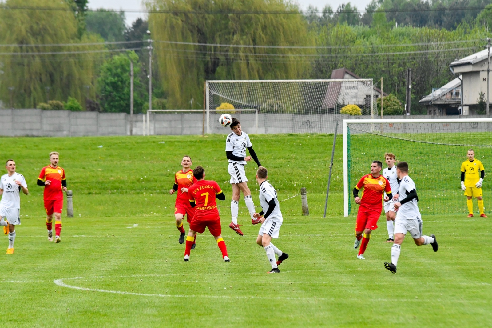 Zdjęcie w galerii na portalu naszwodzislaw.com: Lubomia pewnie pokonała Zgodę Zawada Książęca [FOTO] wiadomości z regionu