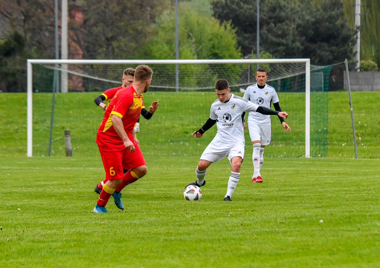 Zdjęcie w galerii na portalu naszwodzislaw.com: Lubomia pewnie pokonała Zgodę Zawada Książęca [FOTO] wiadomości z regionu