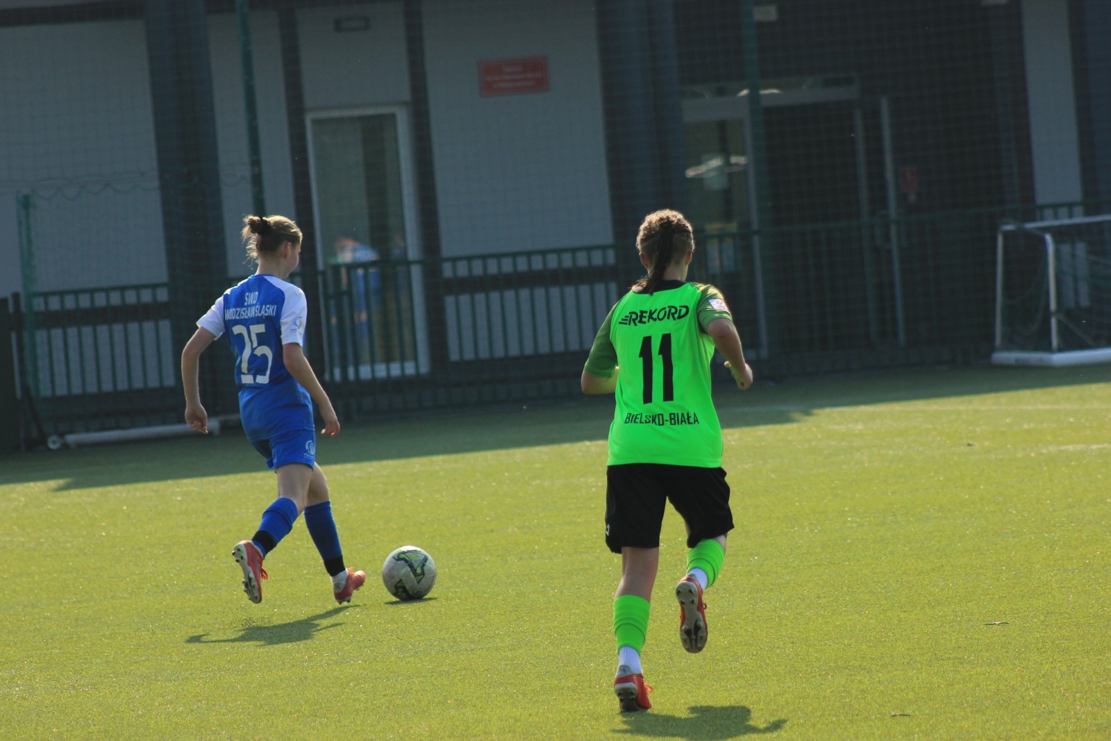 Zdjęcie w galerii na portalu naszwodzislaw.com: Podział punktów w starciu SWD Wodzisław i Rekordu Bielsko-Biała wiadomości z regionu