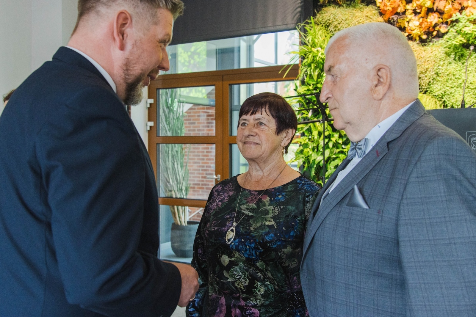 Zdjęcie w galerii na portalu naszwodzislaw.com: Od 50 lat idą wspólnie przez życie. Złote gody w Wodzisławiu Śląskim [FOTO] wiadomości z regionu