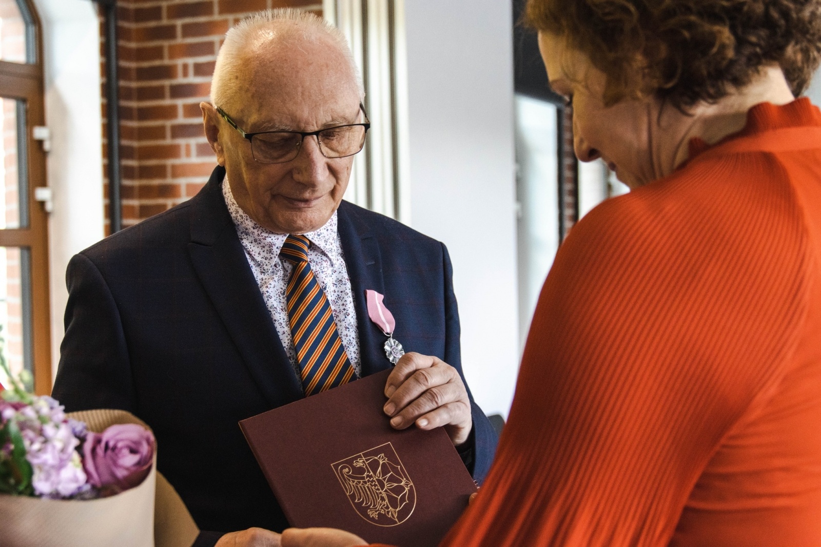 Zdjęcie w galerii na portalu naszwodzislaw.com: Od 50 lat idą wspólnie przez życie. Złote gody w Wodzisławiu Śląskim [FOTO] wiadomości z regionu