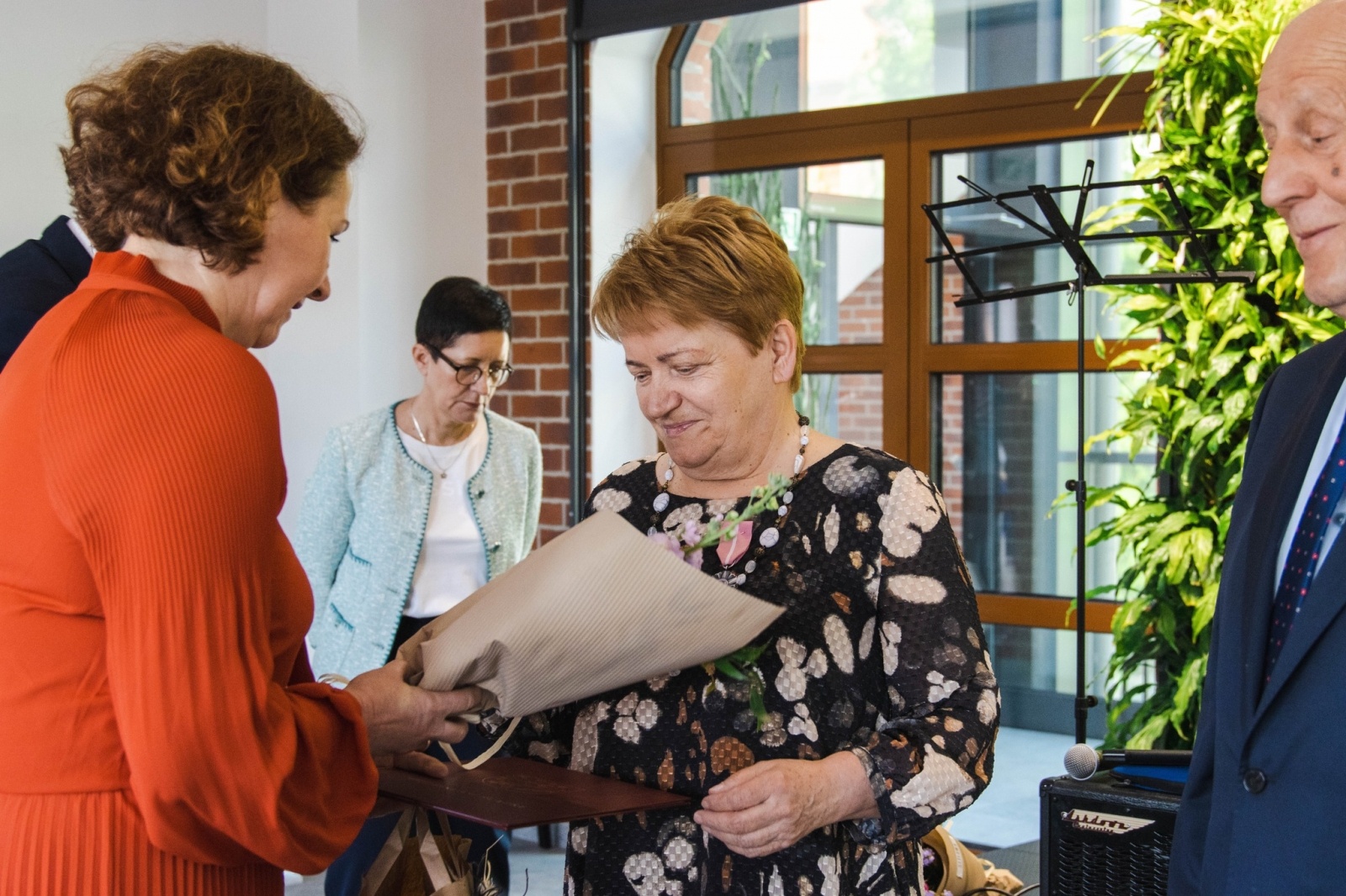 Zdjęcie w galerii na portalu naszwodzislaw.com: Od 50 lat idą wspólnie przez życie. Złote gody w Wodzisławiu Śląskim [FOTO] wiadomości z regionu