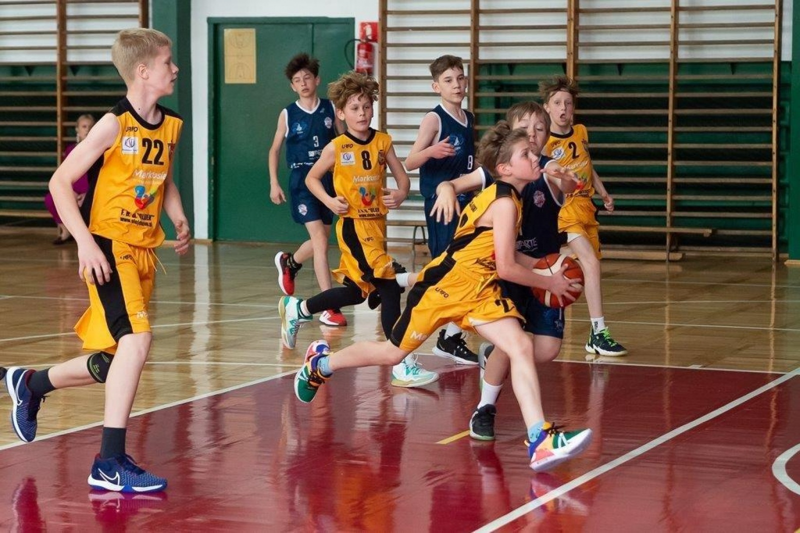 Zdjęcie w galerii na portalu naszwodzislaw.com: Koszykówka. Żaki MKS Wodzisław Śląski z awansem [FOTO] wiadomości z regionu