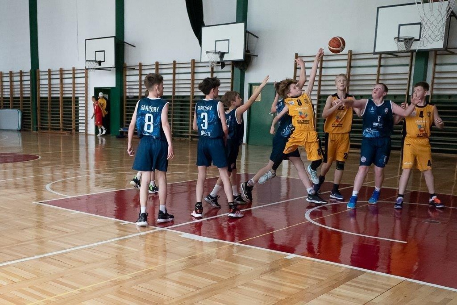 Zdjęcie w galerii na portalu naszwodzislaw.com: Koszykówka. Żaki MKS Wodzisław Śląski z awansem [FOTO] wiadomości z regionu