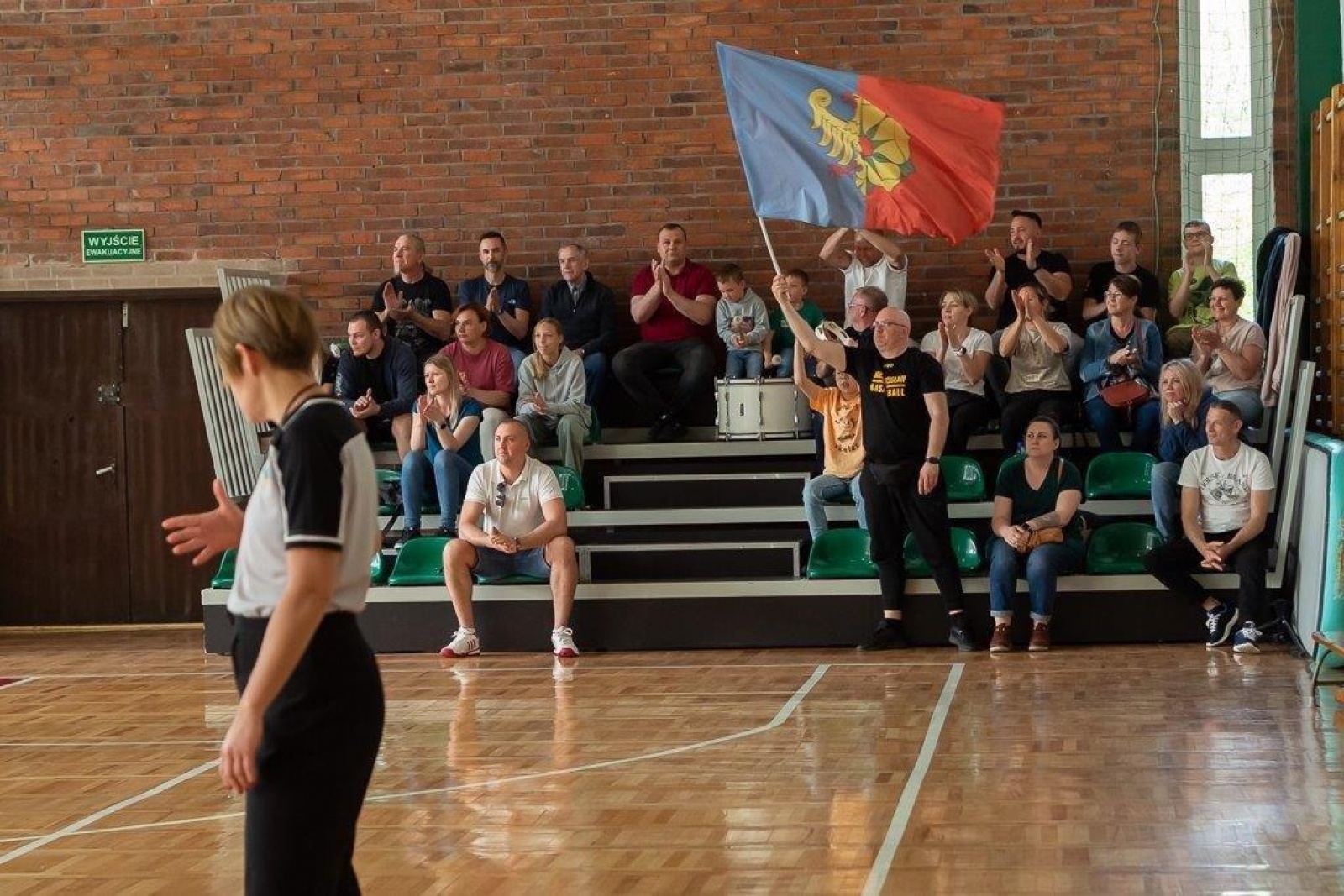 Zdjęcie w galerii na portalu naszwodzislaw.com: Koszykówka. Żaki MKS Wodzisław Śląski z awansem [FOTO] wiadomości z regionu