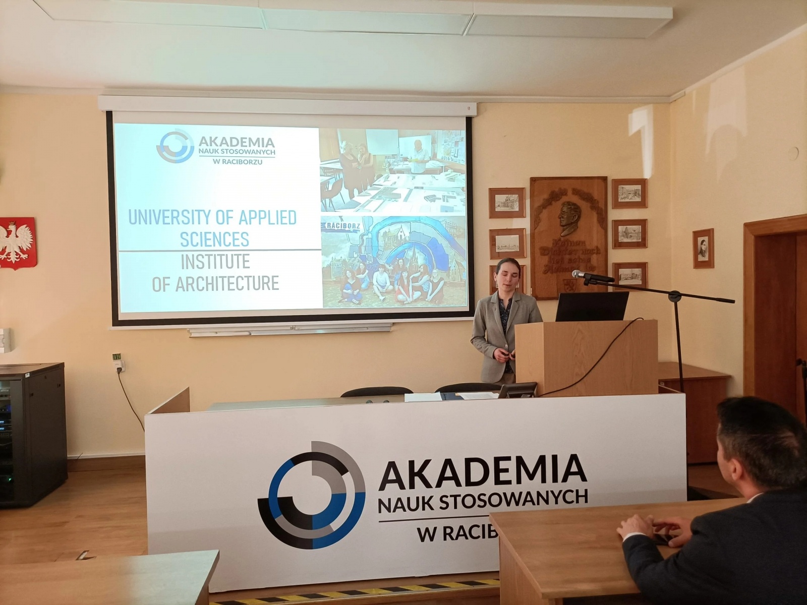 Zdjęcie w galerii na portalu naszwodzislaw.com: Umiędzynarodowienie Akademii – Strategia wiadomości z regionu