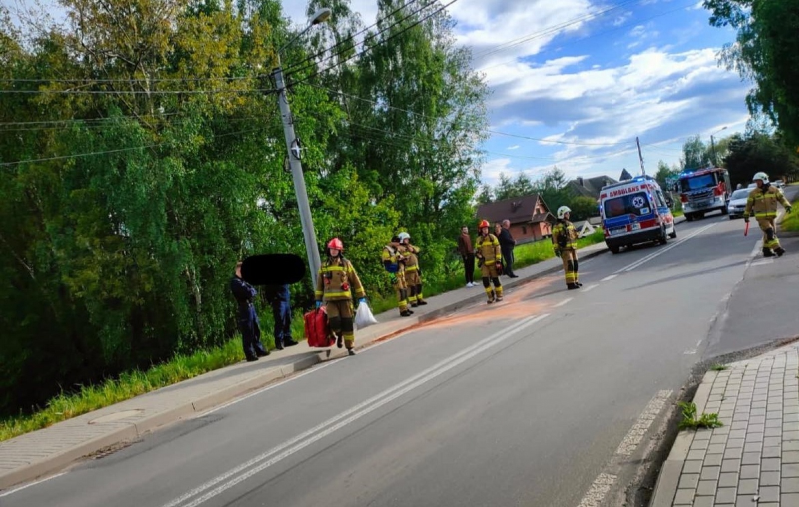 Zdjęcie w galerii na portalu naszwodzislaw.com: Wymuszenie pierwszeństwa przyczyną czołowego zderzenia w Rogowie [FOTO] wiadomości z regionu