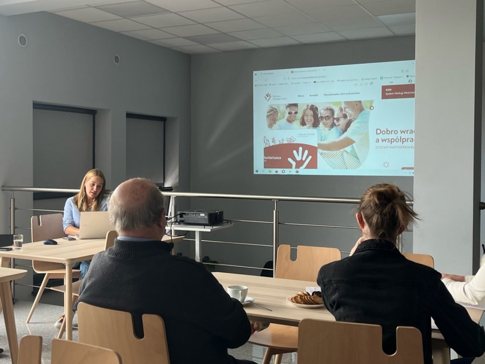 Zdjęcie w galerii na portalu naszwodzislaw.com: Rydułtowy. Władze miasta spotkały się ze stowarzyszeniami wiadomości z regionu