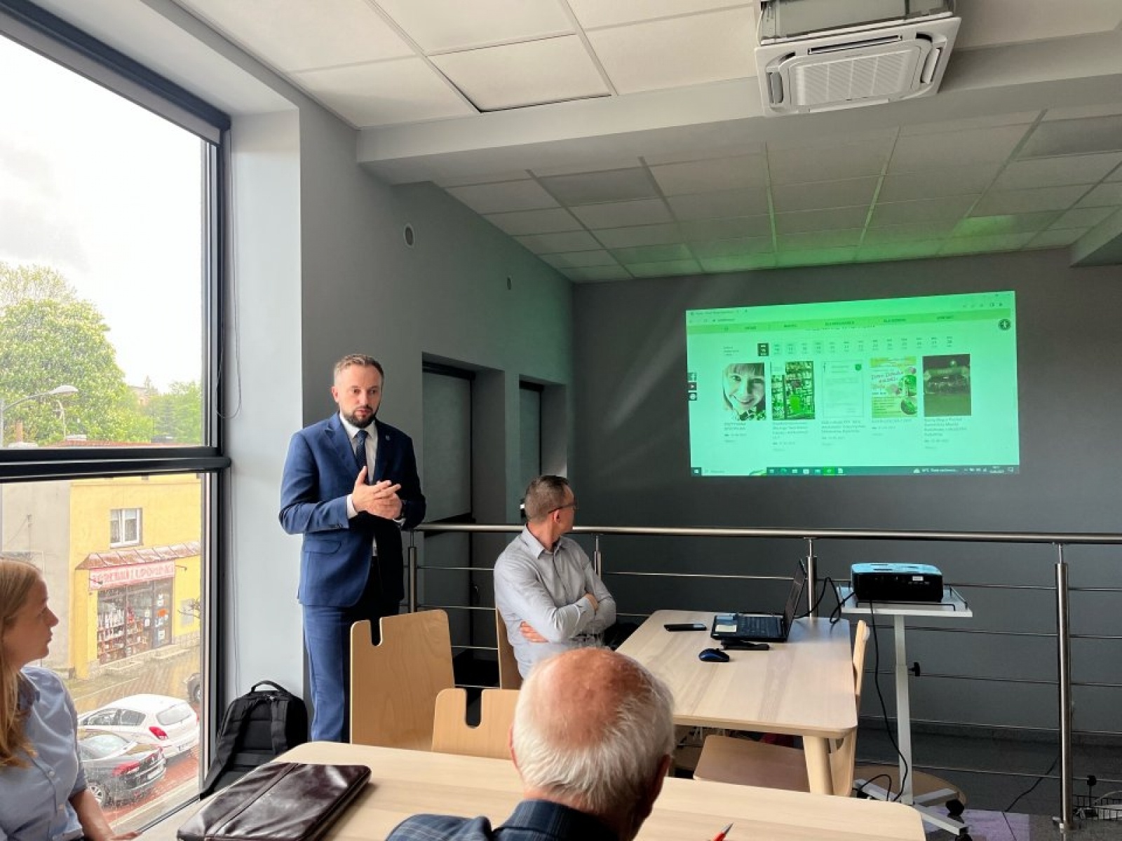 Zdjęcie w galerii na portalu naszwodzislaw.com: Rydułtowy. Władze miasta spotkały się ze stowarzyszeniami wiadomości z regionu