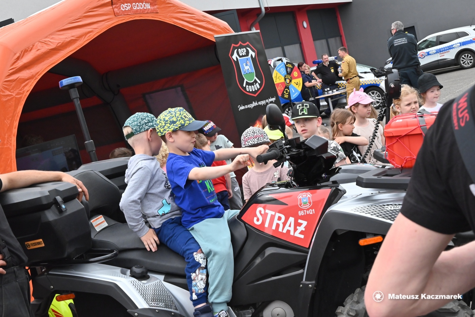 Zdjęcie w galerii na portalu naszwodzislaw.com: Dzień otwartej strażnicy w PSP Wodzisław Śląski [FOTO i WIDEO] wiadomości z regionu