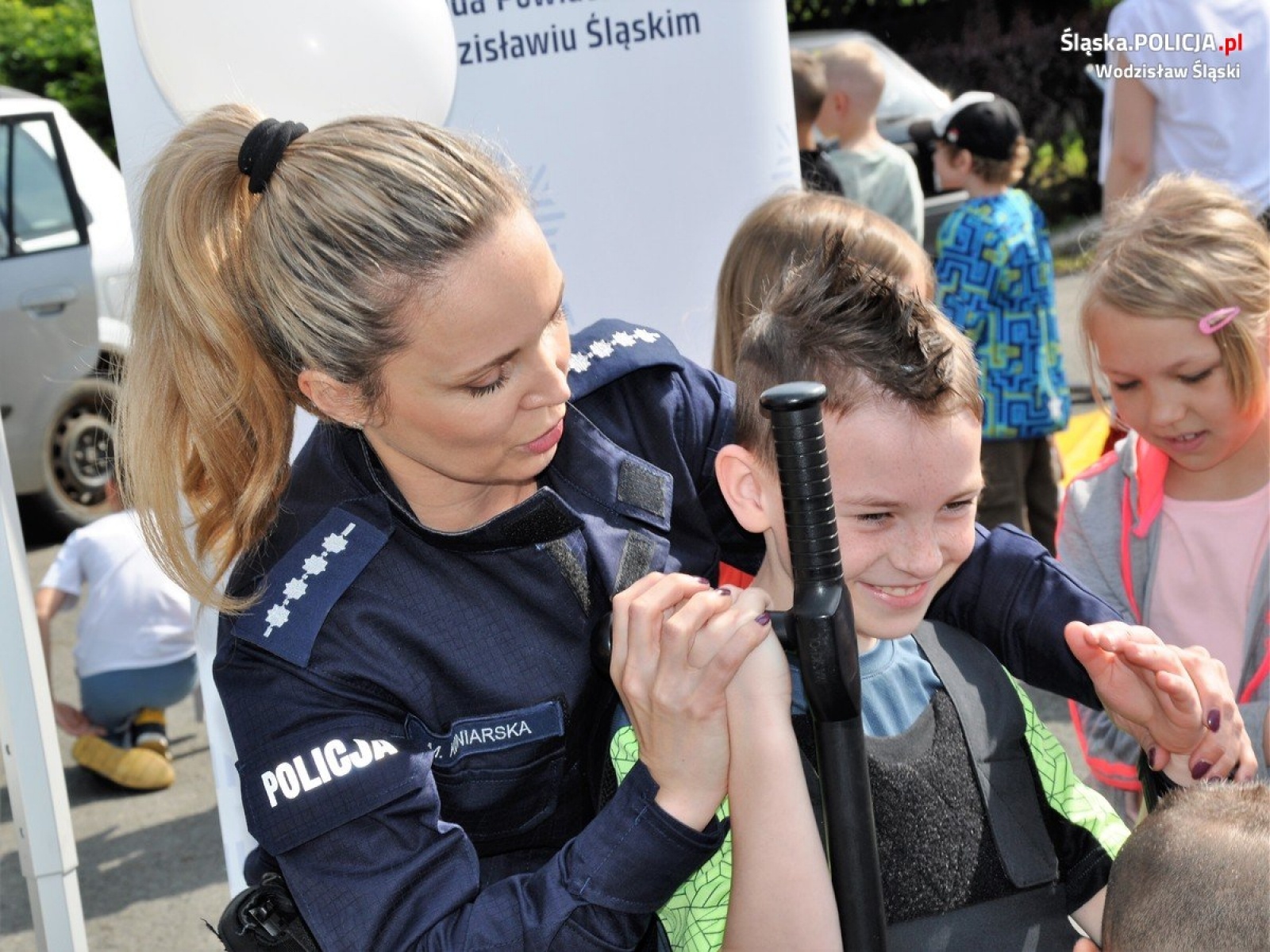Zdjęcie w galerii na portalu naszwodzislaw.com: Dzień otwartej strażnicy w PSP Wodzisław Śląski [FOTO i WIDEO] wiadomości z regionu
