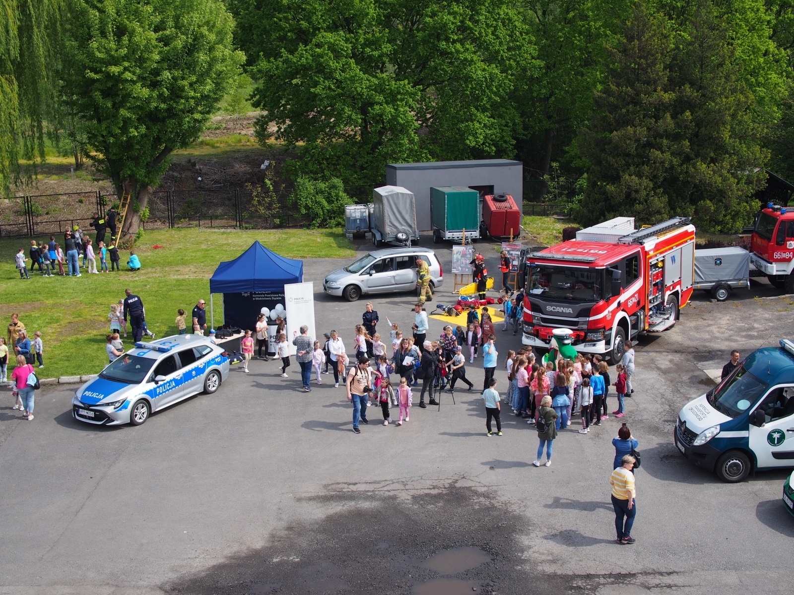 Zdjęcie w galerii na portalu naszwodzislaw.com: Dzień otwartej strażnicy w PSP Wodzisław Śląski [FOTO i WIDEO] wiadomości z regionu