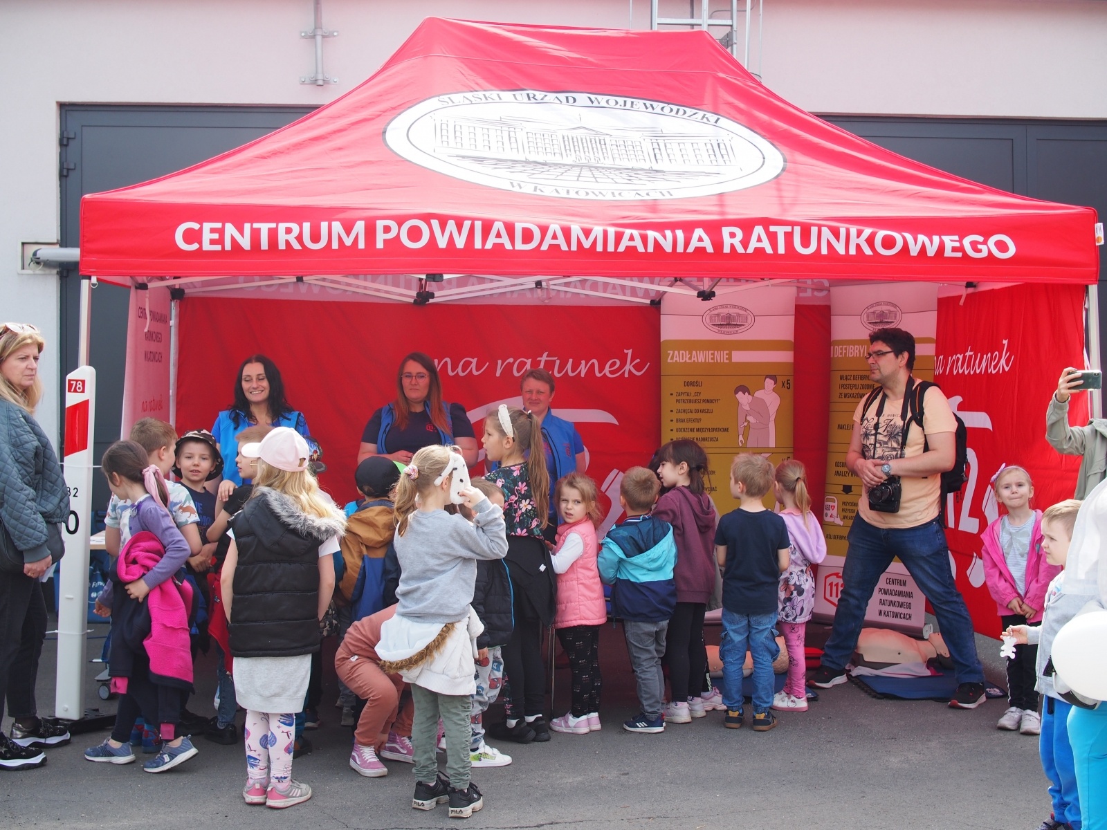 Zdjęcie w galerii na portalu naszwodzislaw.com: Dzień otwartej strażnicy w PSP Wodzisław Śląski [FOTO i WIDEO] wiadomości z regionu