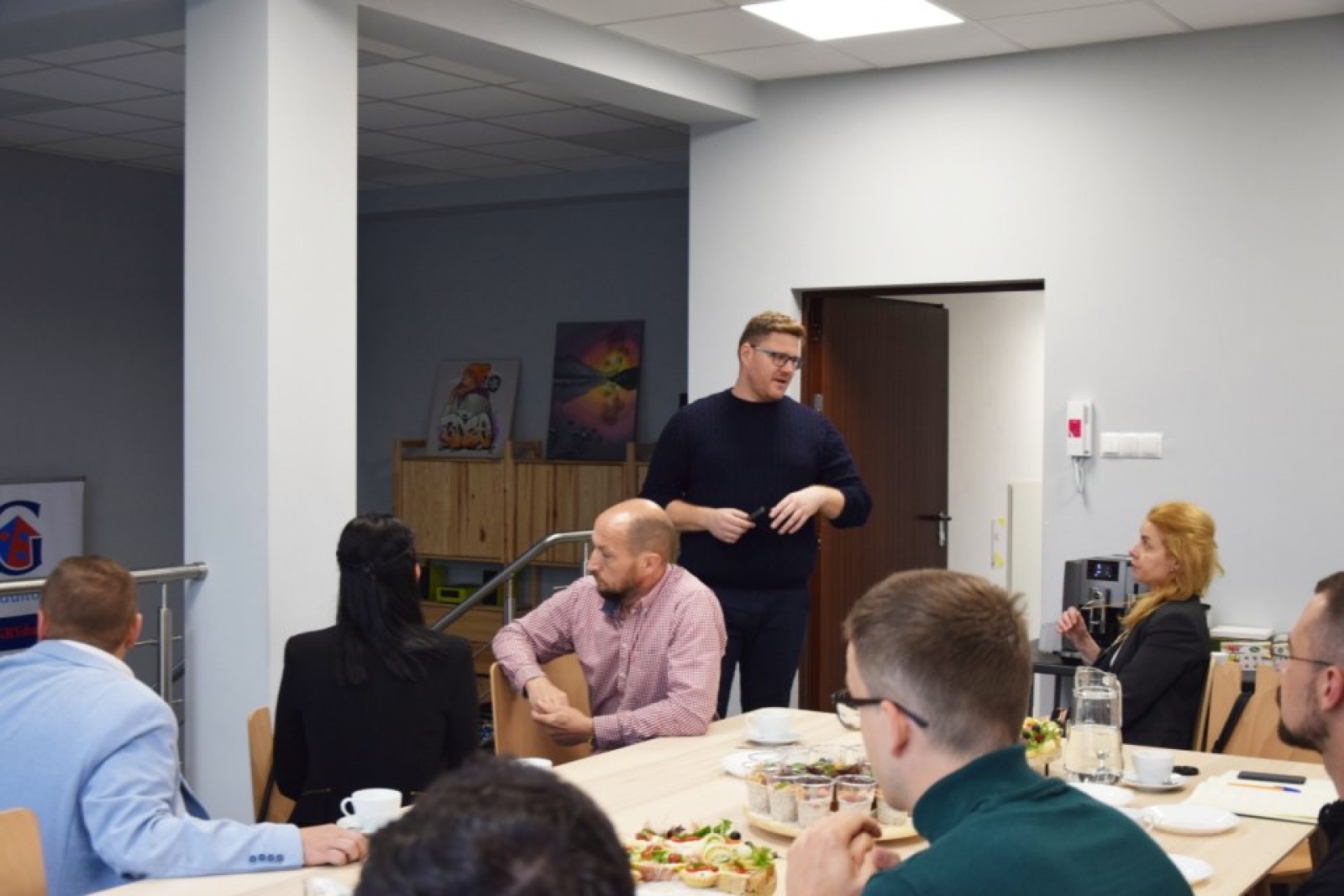 Zdjęcie w galerii na portalu naszwodzislaw.com: Dlaczego Twoi klienci kupują u konkurencji? Kolejne śniadanie biznesowe w Rydułtowach wiadomości z regionu