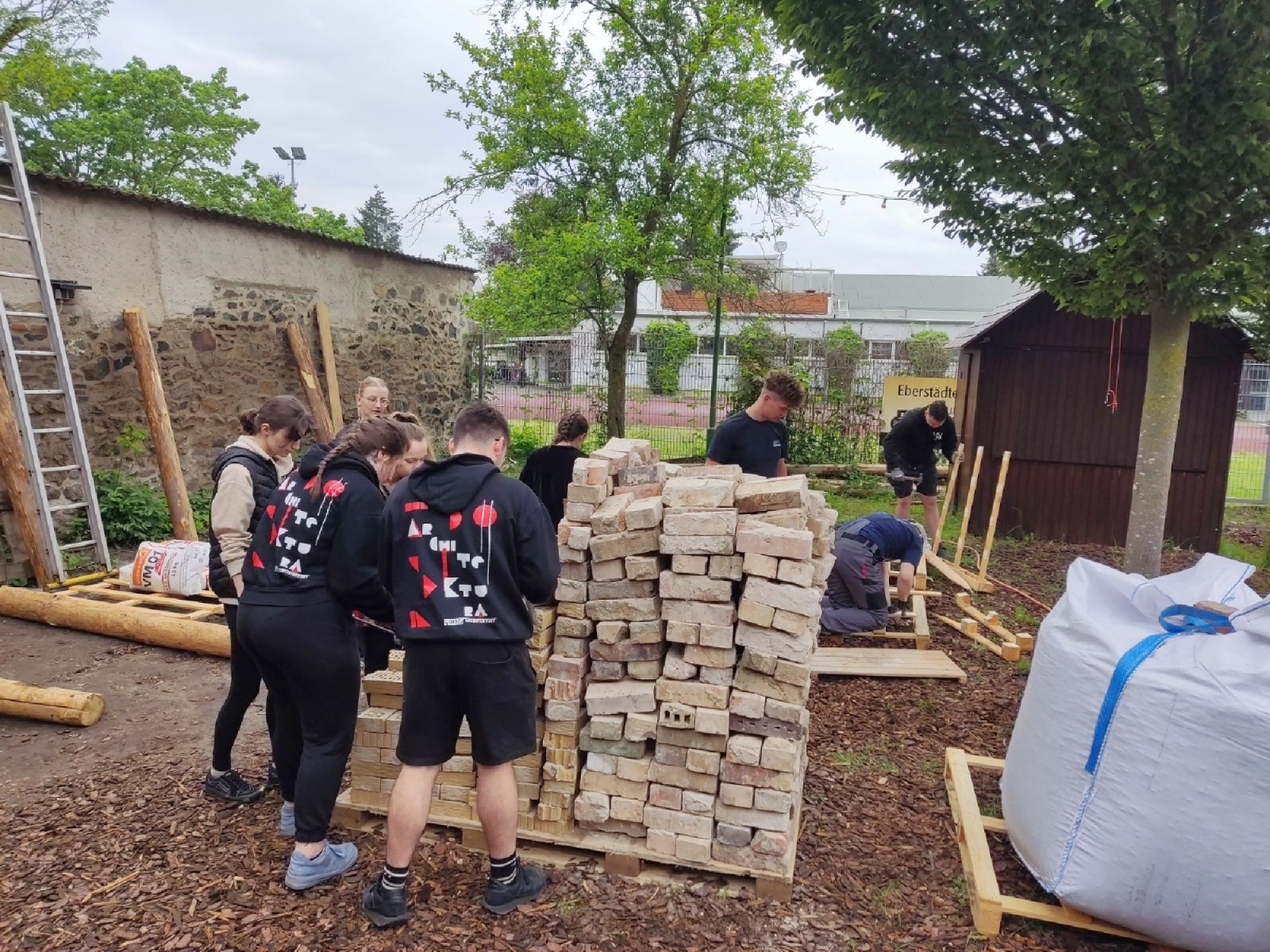 Zdjęcie w galerii na portalu naszwodzislaw.com: Studenci architektury z Raciborza na warsztatach w Niemczech wiadomości z regionu