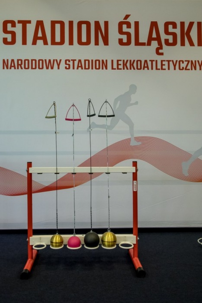 Zdjęcie w galerii na portalu naszwodzislaw.com: Królowa sportu w Kotle Czarownic wiadomości z regionu