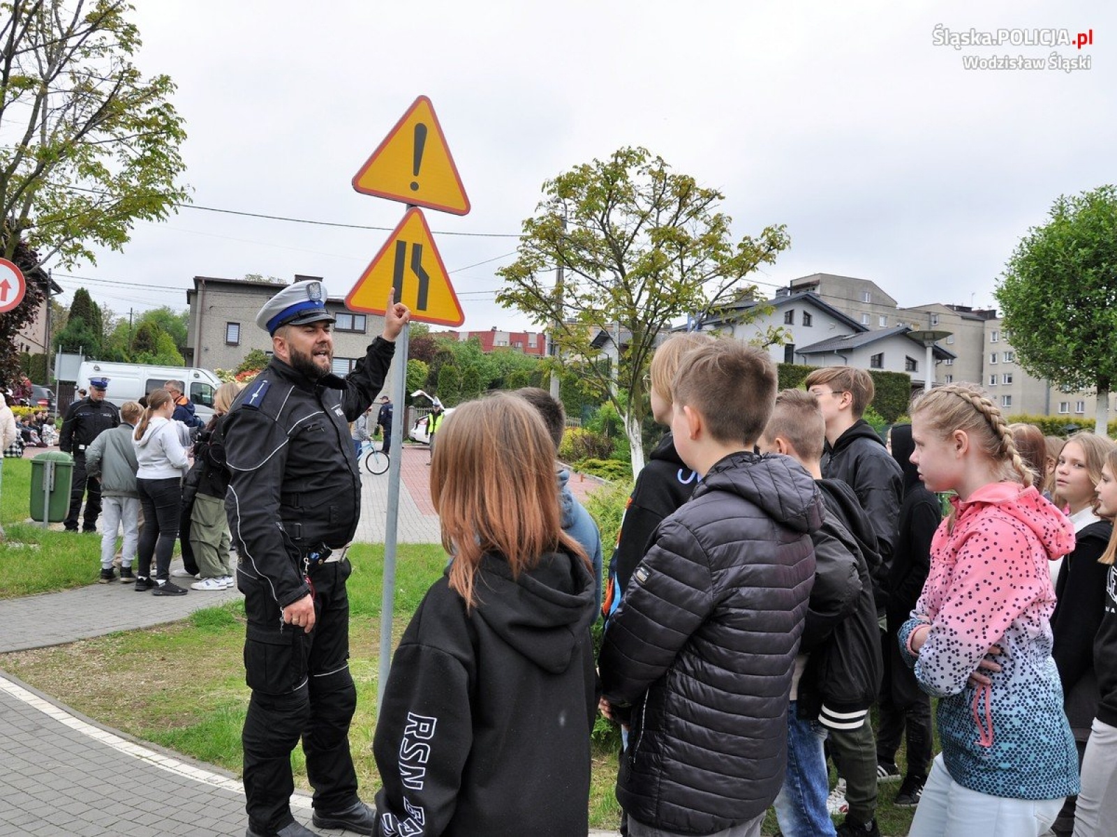 Zdjęcie w galerii na portalu naszwodzislaw.com: Piknik Bezpieczeństwa za nami wiadomości z regionu
