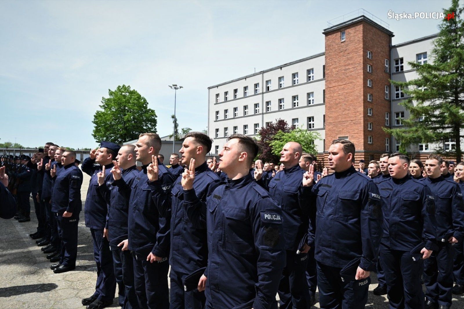 Zdjęcie w galerii na portalu naszwodzislaw.com: Uroczyste ślubowanie nowych policjantów [FOTO] wiadomości z regionu