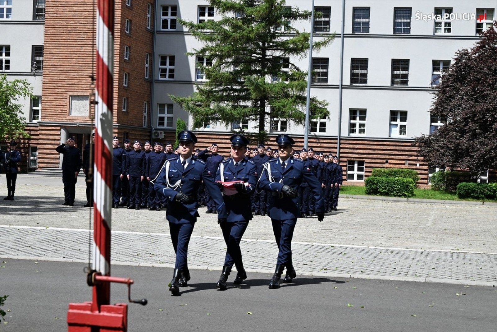 Zdjęcie w galerii na portalu naszwodzislaw.com: Uroczyste ślubowanie nowych policjantów [FOTO] wiadomości z regionu