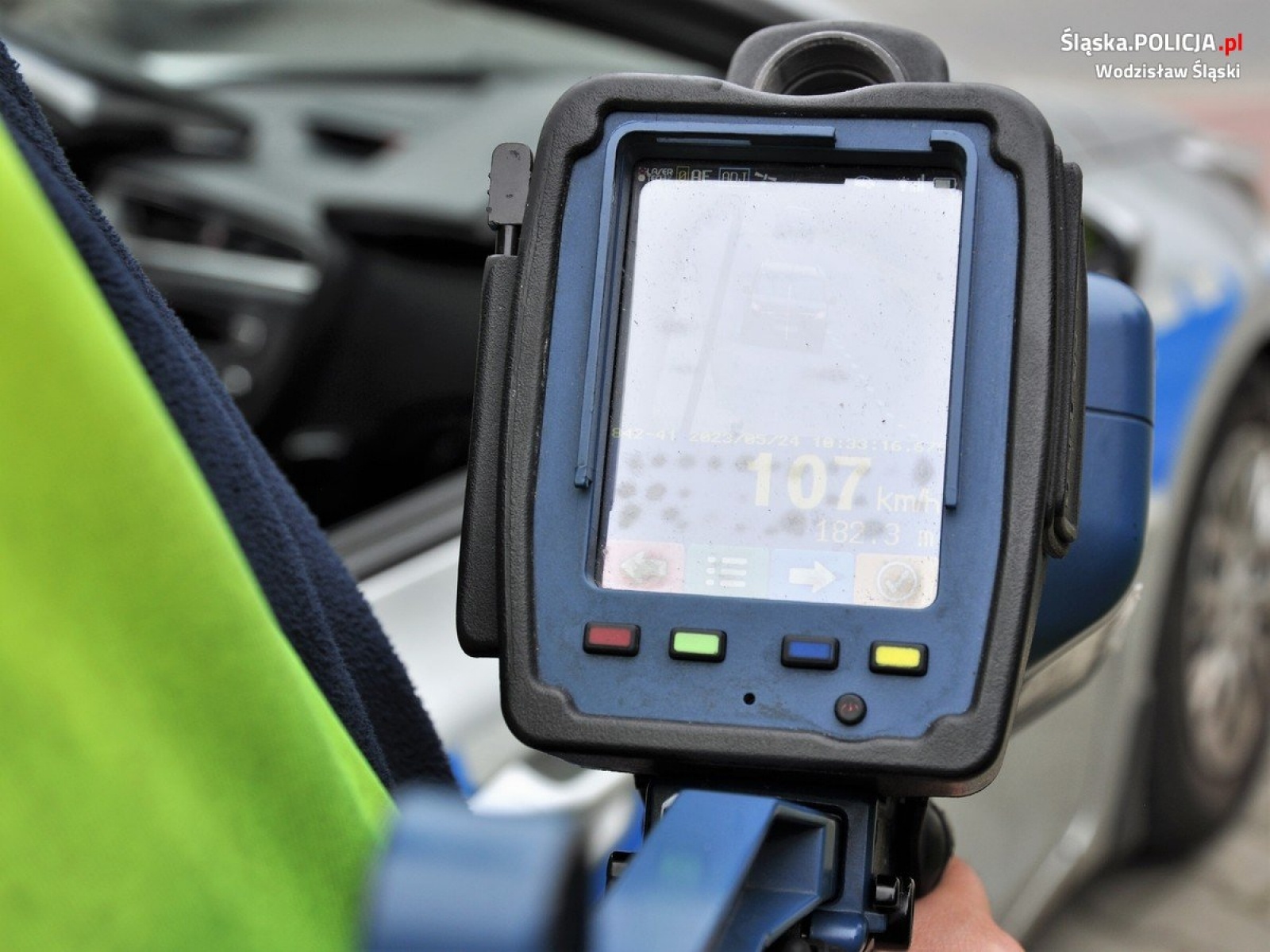 Zdjęcie w galerii na portalu naszwodzislaw.com: Pędził ponad 100 km/h tuż obok szkoły wiadomości z regionu