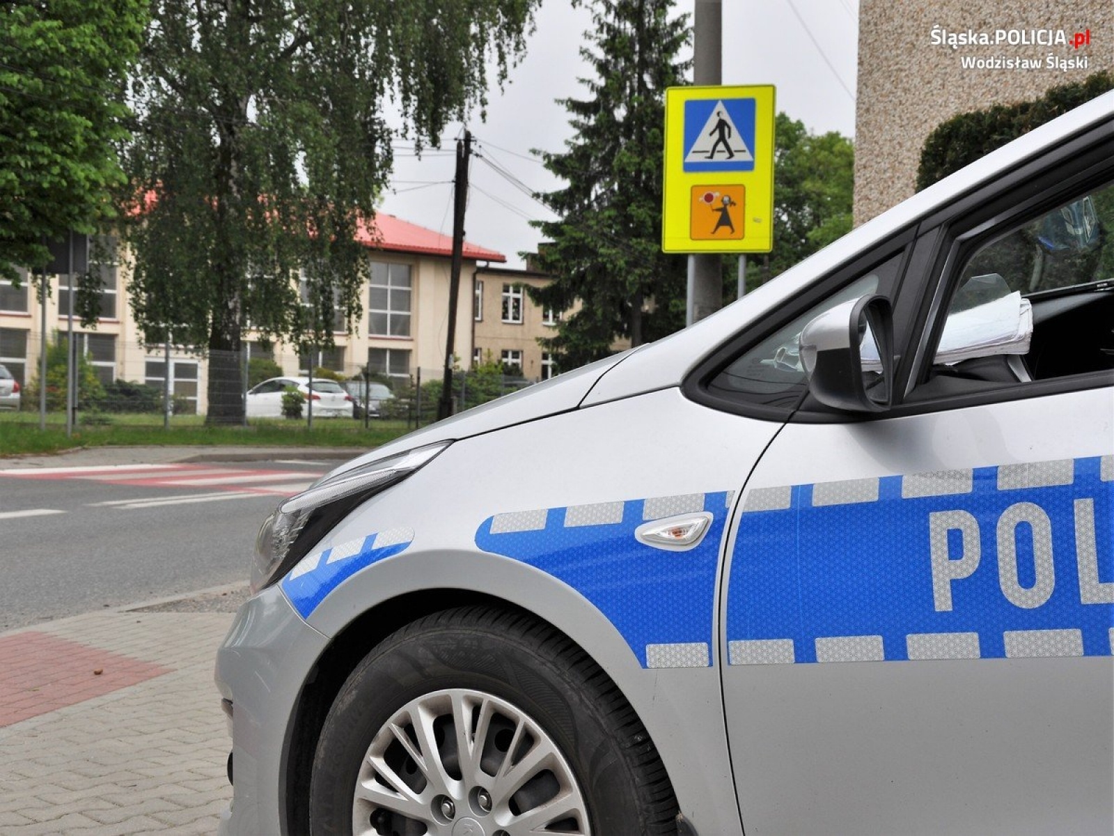 Zdjęcie w galerii na portalu naszwodzislaw.com: Pędził ponad 100 km/h tuż obok szkoły wiadomości z regionu