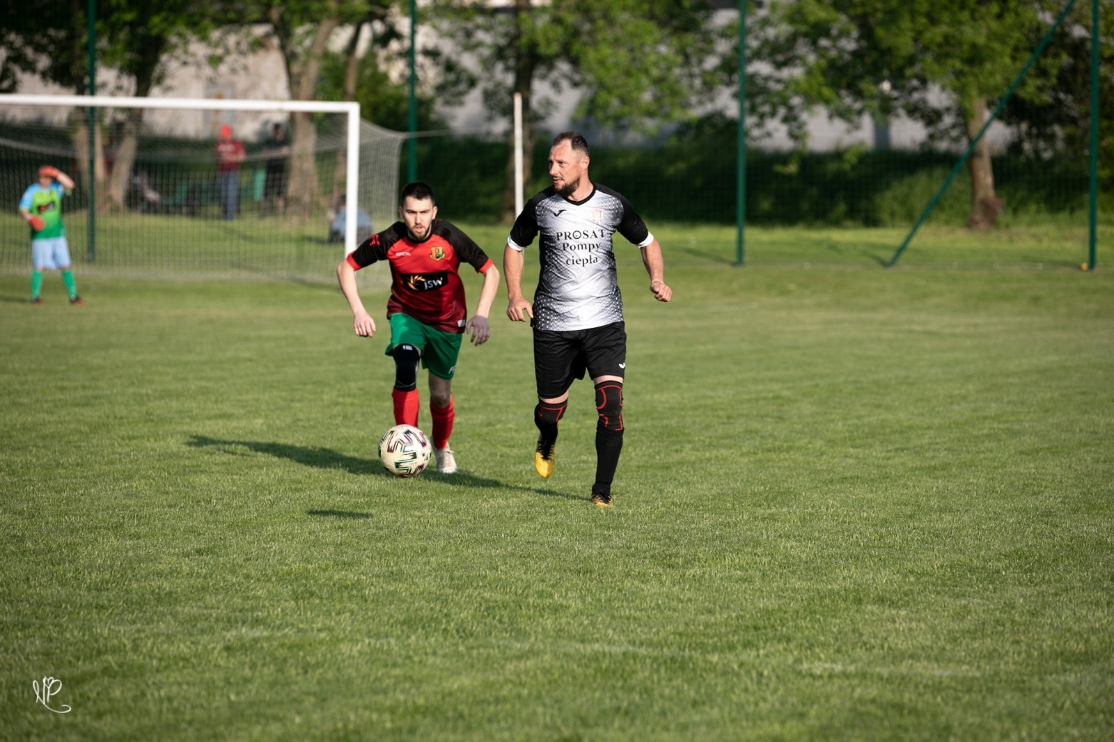 Zdjęcie w galerii na portalu naszwodzislaw.com: Naprzód II przywiózł trzy punkty z Bojanowa wiadomości z regionu