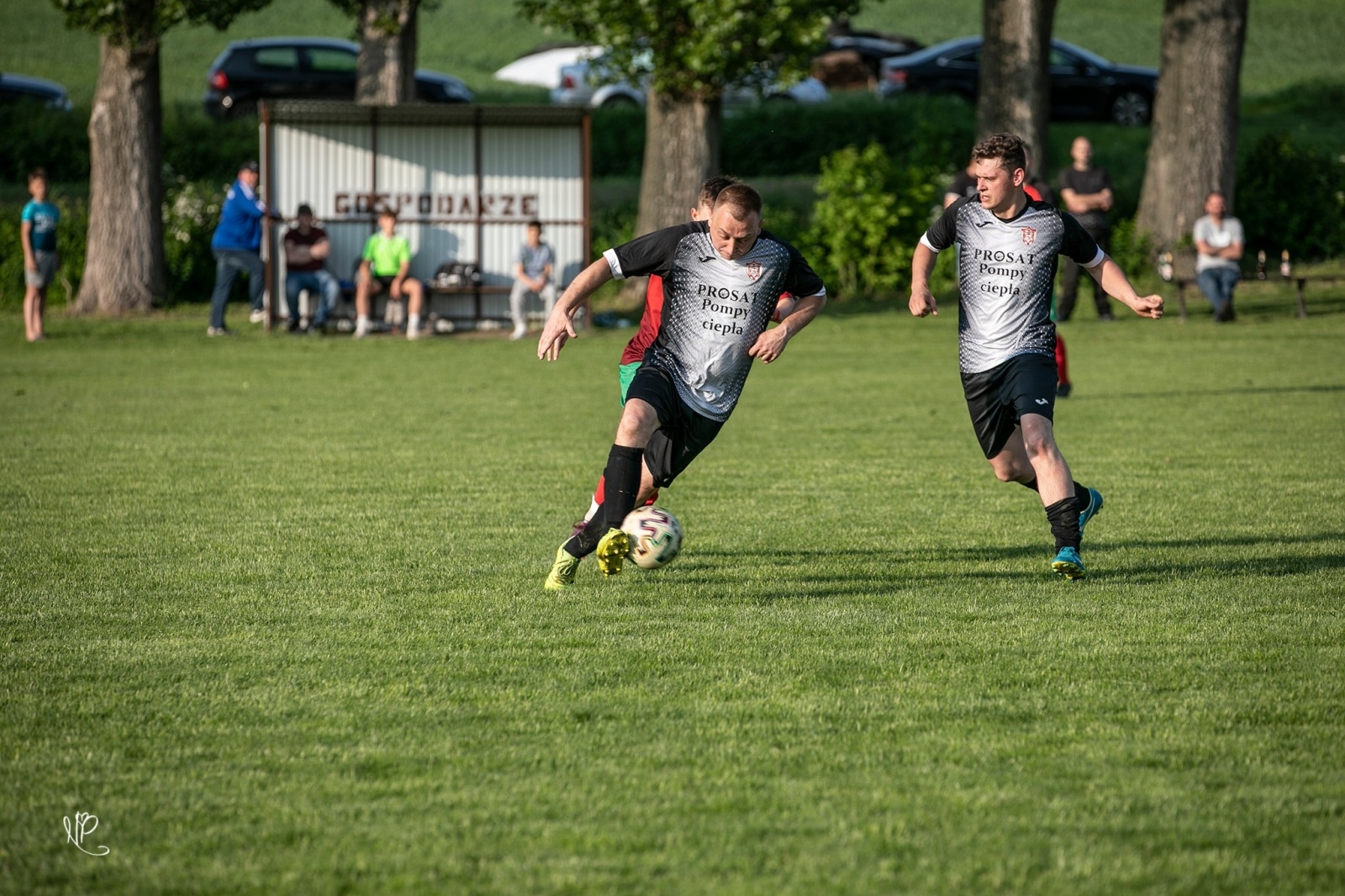 Zdjęcie w galerii na portalu naszwodzislaw.com: Naprzód II przywiózł trzy punkty z Bojanowa wiadomości z regionu