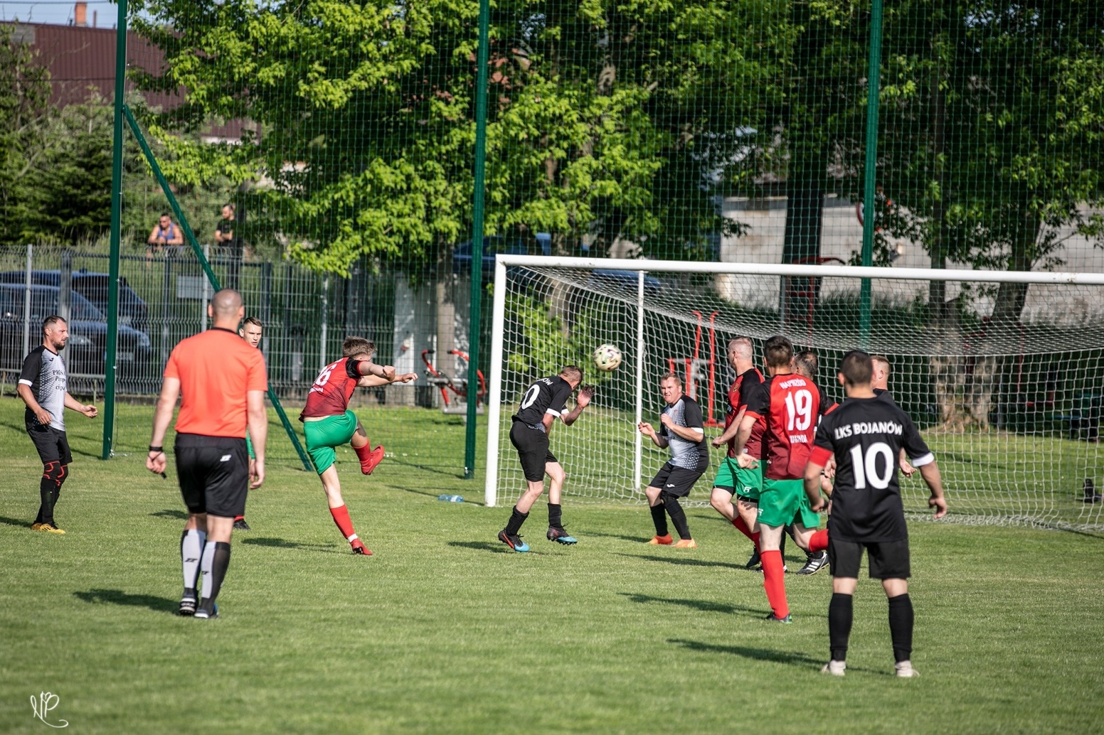 Zdjęcie w galerii na portalu naszwodzislaw.com: Naprzód II przywiózł trzy punkty z Bojanowa wiadomości z regionu