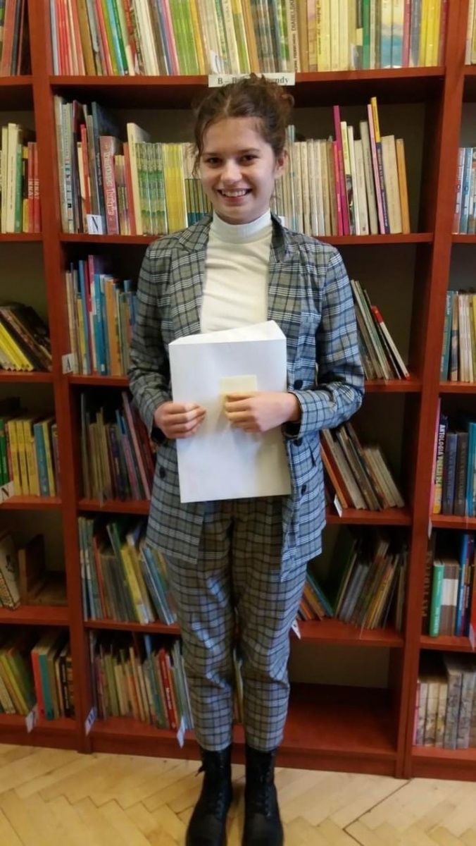 Zdjęcie w galerii na portalu naszwodzislaw.com: Godów. Poznajcie laureatki i finalistów wojewódzkich konkursów przedmiotowych wiadomości z regionu