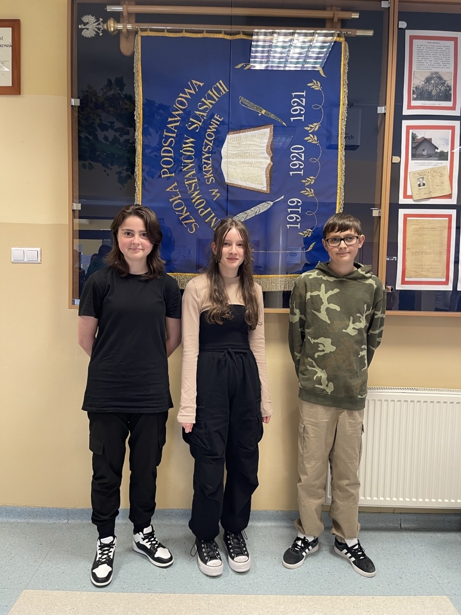 Zdjęcie w galerii na portalu naszwodzislaw.com: Godów. Poznajcie laureatki i finalistów wojewódzkich konkursów przedmiotowych wiadomości z regionu