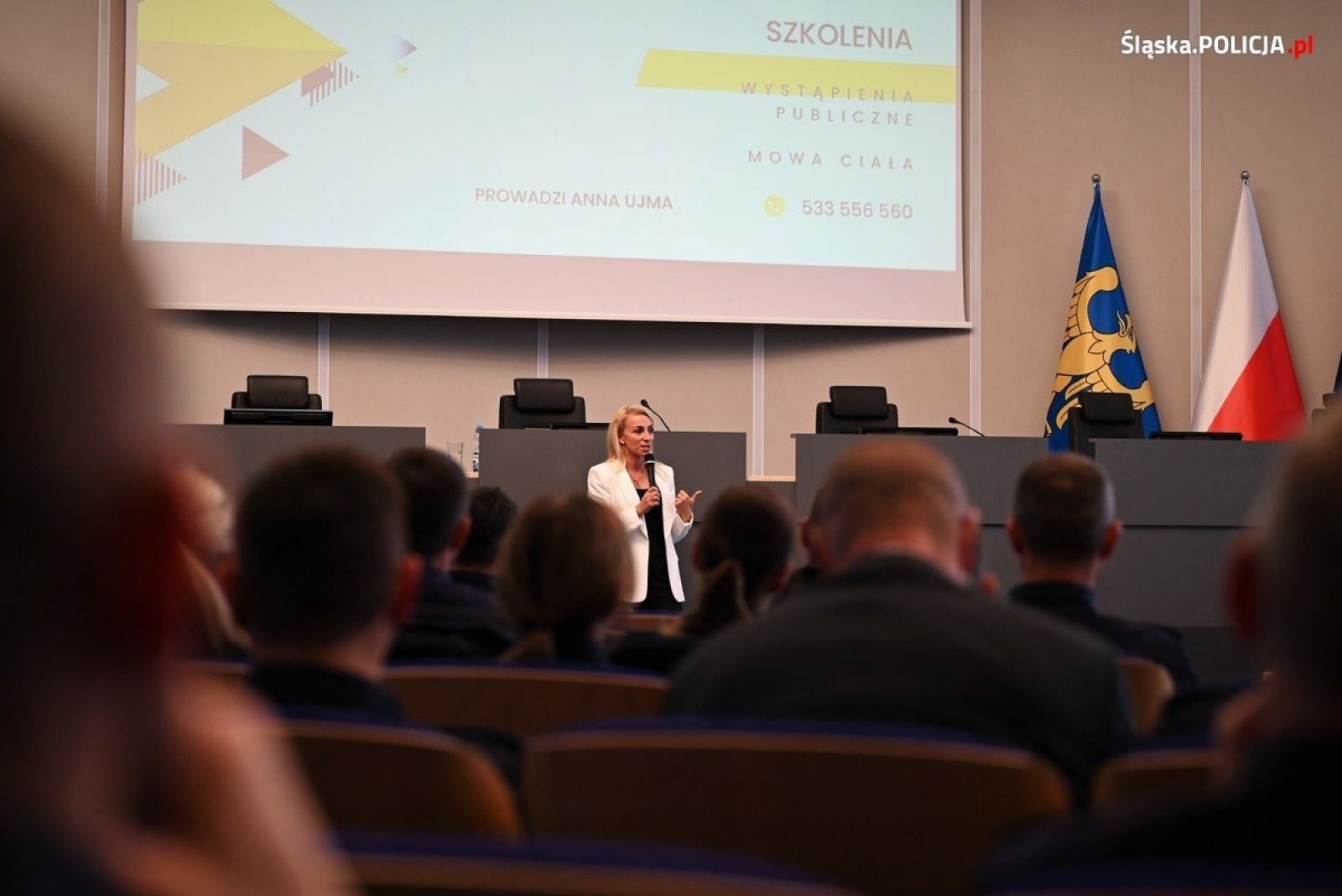 Zdjęcie w galerii na portalu naszwodzislaw.com: Doskonalenie warsztatu lektorskiego. Szkolenie dla policjantów wiadomości z regionu