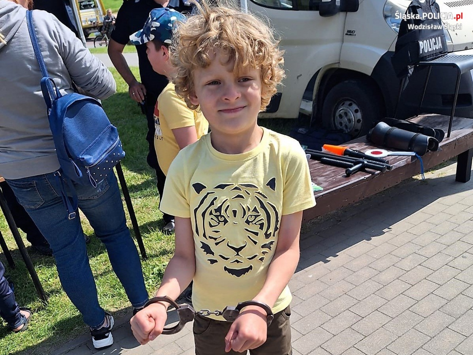 Zdjęcie w galerii na portalu naszwodzislaw.com: Piknik rodzinny z udziałem wodzisławskich dzielnicowych [FOTO] wiadomości z regionu