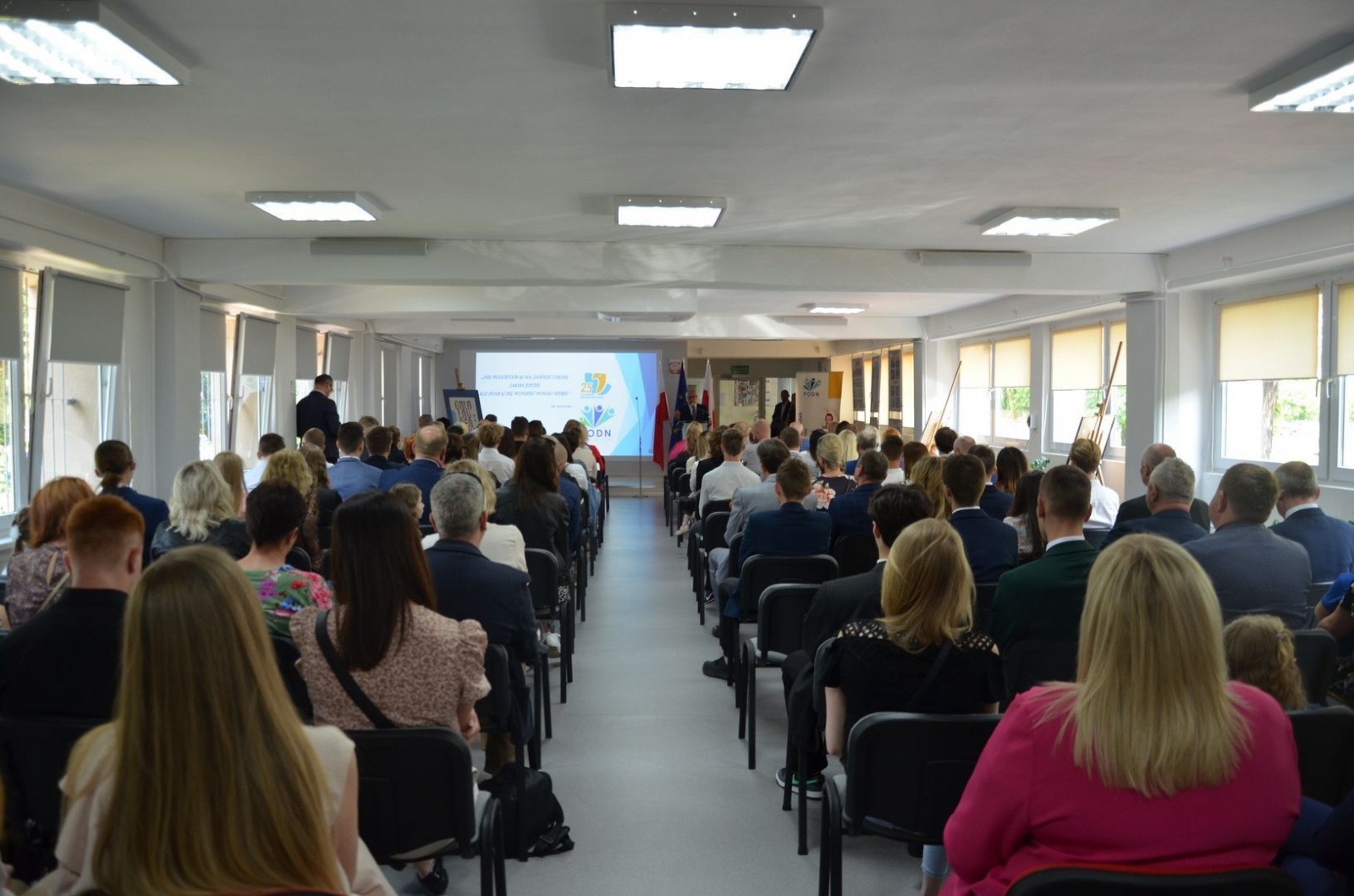 Zdjęcie w galerii na portalu naszwodzislaw.com: Laureaci konkursów zawodowych nagrodzeni [FOTO] wiadomości z regionu