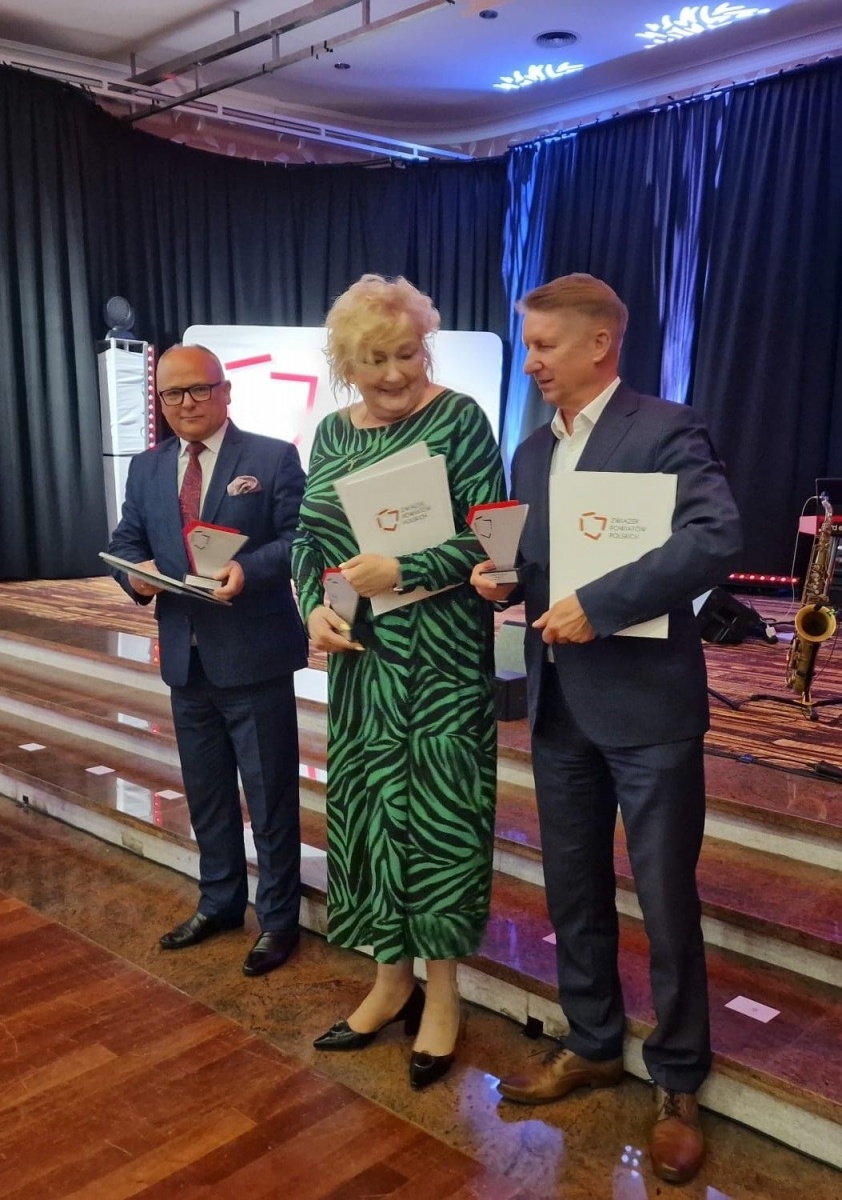 Zdjęcie w galerii na portalu naszwodzislaw.com: Powiat po raz kolejny wśród najlepszych wiadomości z regionu