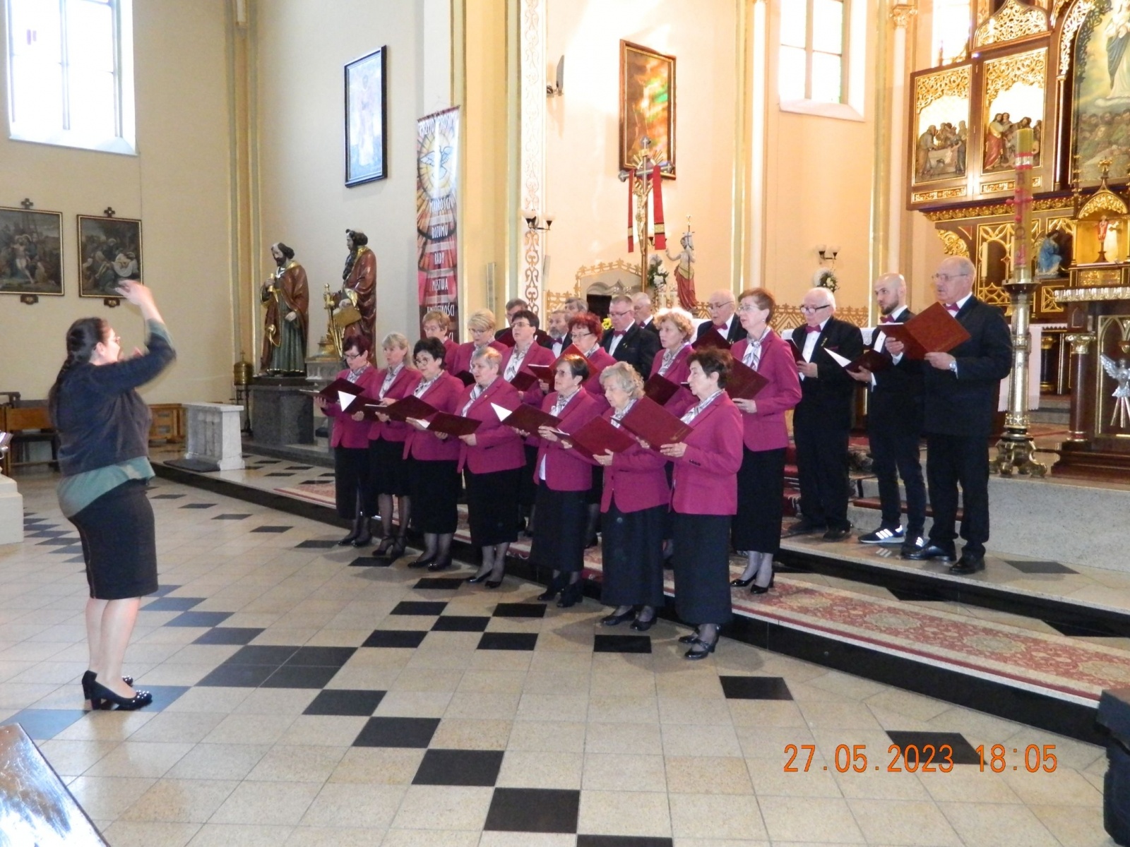 Zdjęcie w galerii na portalu naszwodzislaw.com: Koncerty Chóru Jadwiga w ramach Festiwalu Pieśni Maryjnych wiadomości z regionu