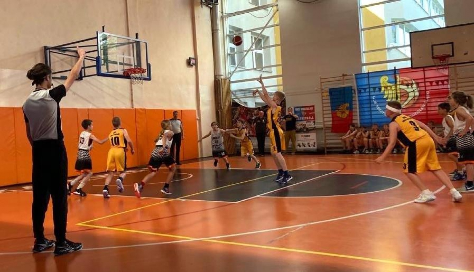 Zdjęcie w galerii na portalu naszwodzislaw.com: Koszykarze z Wodzisławia Śląskiego zakończyli sezon wiadomości z regionu