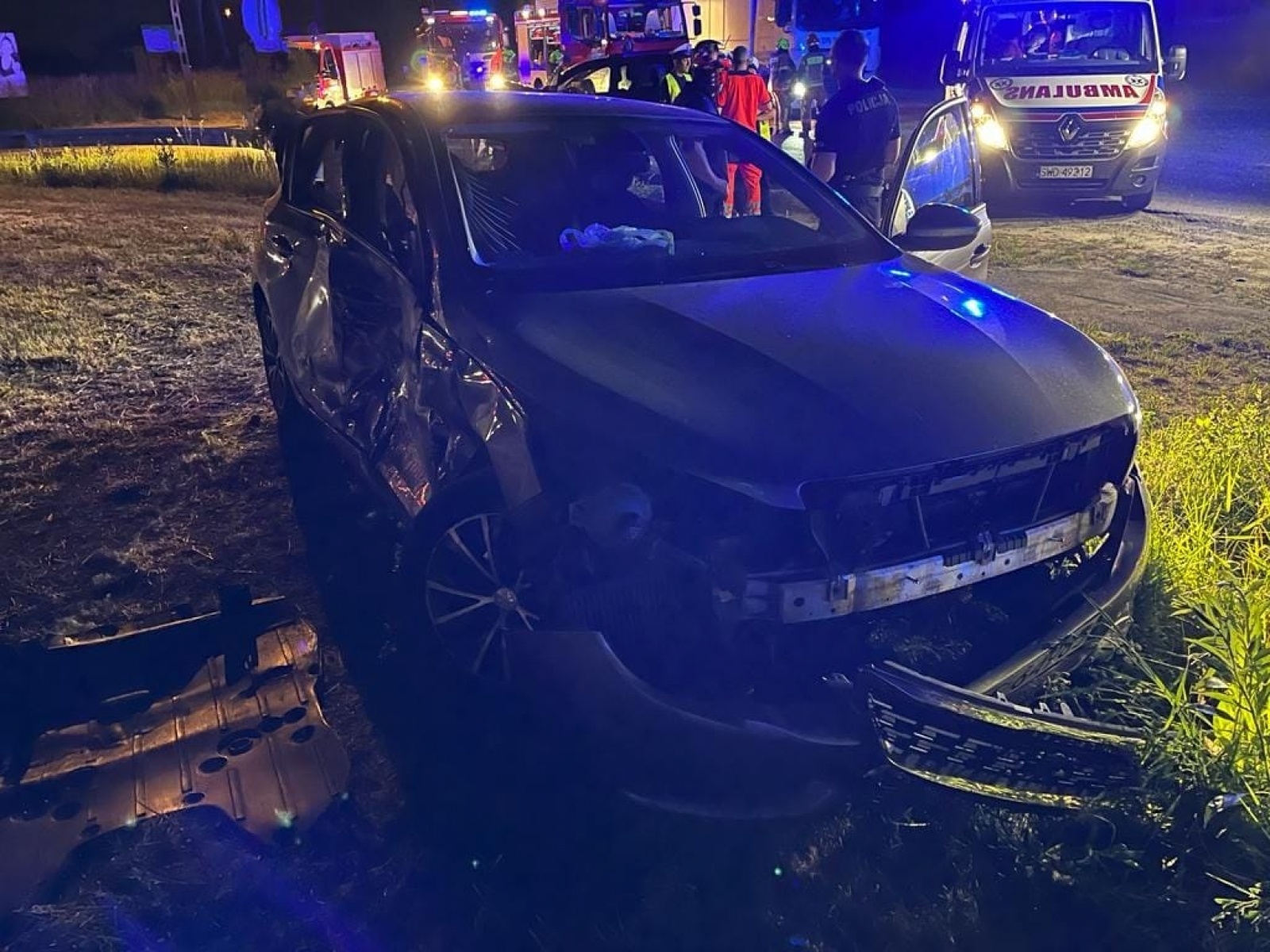 Zdjęcie w galerii na portalu naszwodzislaw.com: Nieustąpienie pierwszeństwa przyczyną zderzenia w Syryni [FOTO] wiadomości z regionu