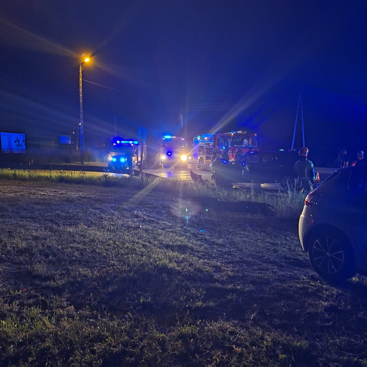 Zdjęcie w galerii na portalu naszwodzislaw.com: Nieustąpienie pierwszeństwa przyczyną zderzenia w Syryni [FOTO] wiadomości z regionu