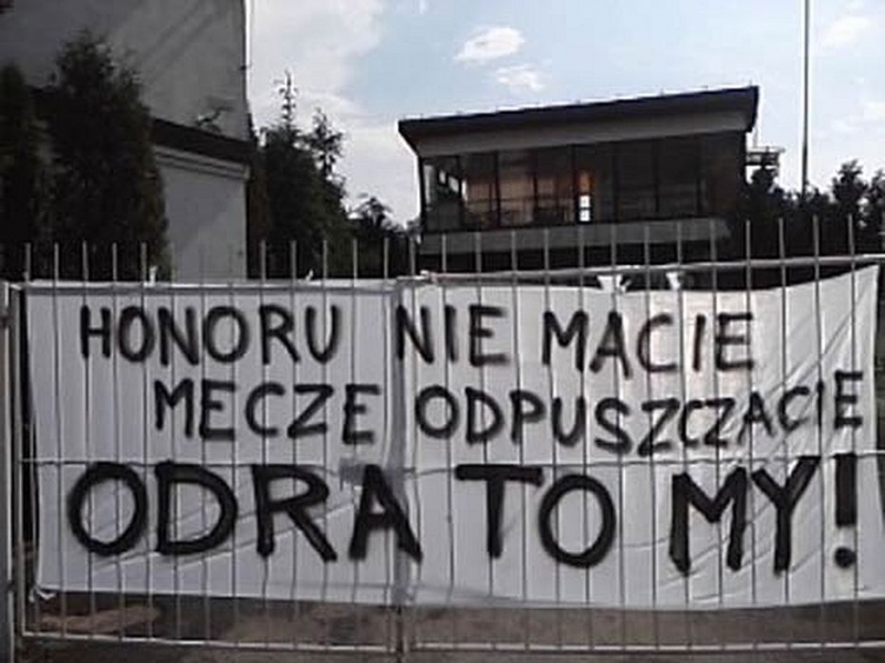 Zdjęcie w galerii na portalu naszwodzislaw.com: SSOW: Honoru nie macie... wiadomości z regionu