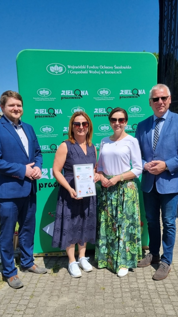 Zdjęcie w galerii na portalu naszwodzislaw.com: Uczniowie zyskają fantastyczne warunki do nauki. Sto szkół z Zielonymi Pracowniami wiadomości z regionu