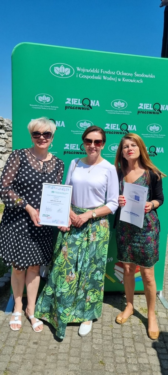 Zdjęcie w galerii na portalu naszwodzislaw.com: Uczniowie zyskają fantastyczne warunki do nauki. Sto szkół z Zielonymi Pracowniami wiadomości z regionu